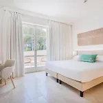 Hotel With Swimming Pool In Conca Just 100 Mt From The Sea