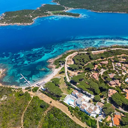 Hotel With Swimming Pool In Conca Just 100 Mt From The Sea *