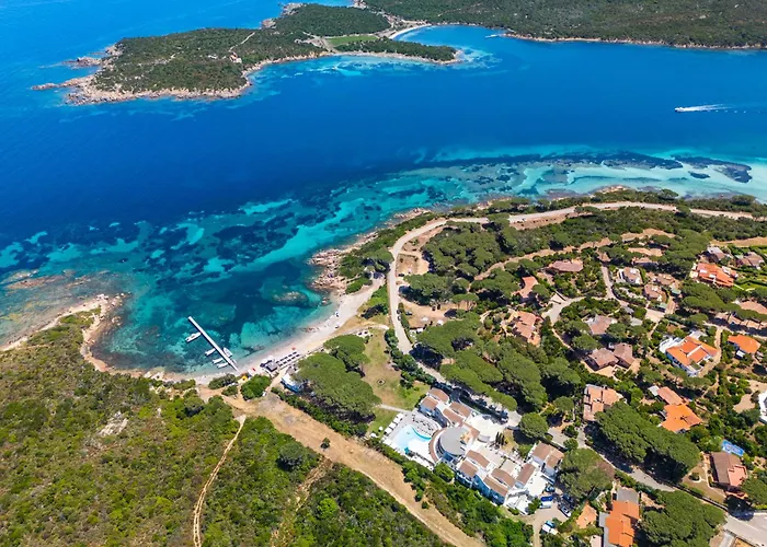 Hotel With Swimming Pool In Conca Just 100 Mt From The Sea *