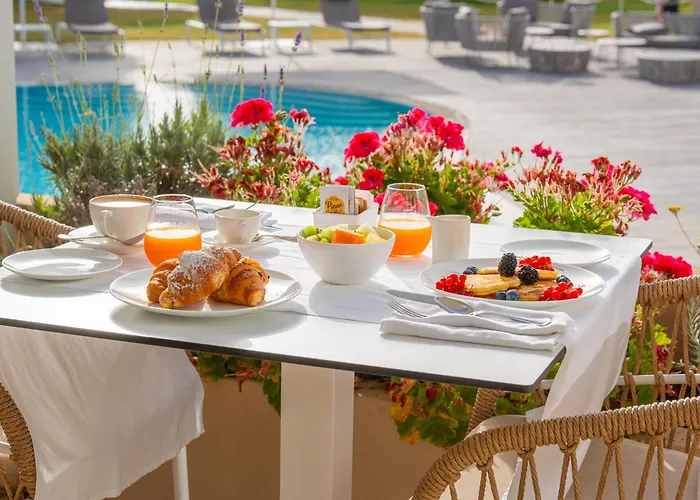With Swimming Pool In Conca Just 100 Mt From The Sea